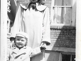 1951 May 13 - Dave 2 years old + Mom.jpg